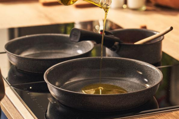 PFAS-free non-stick pans