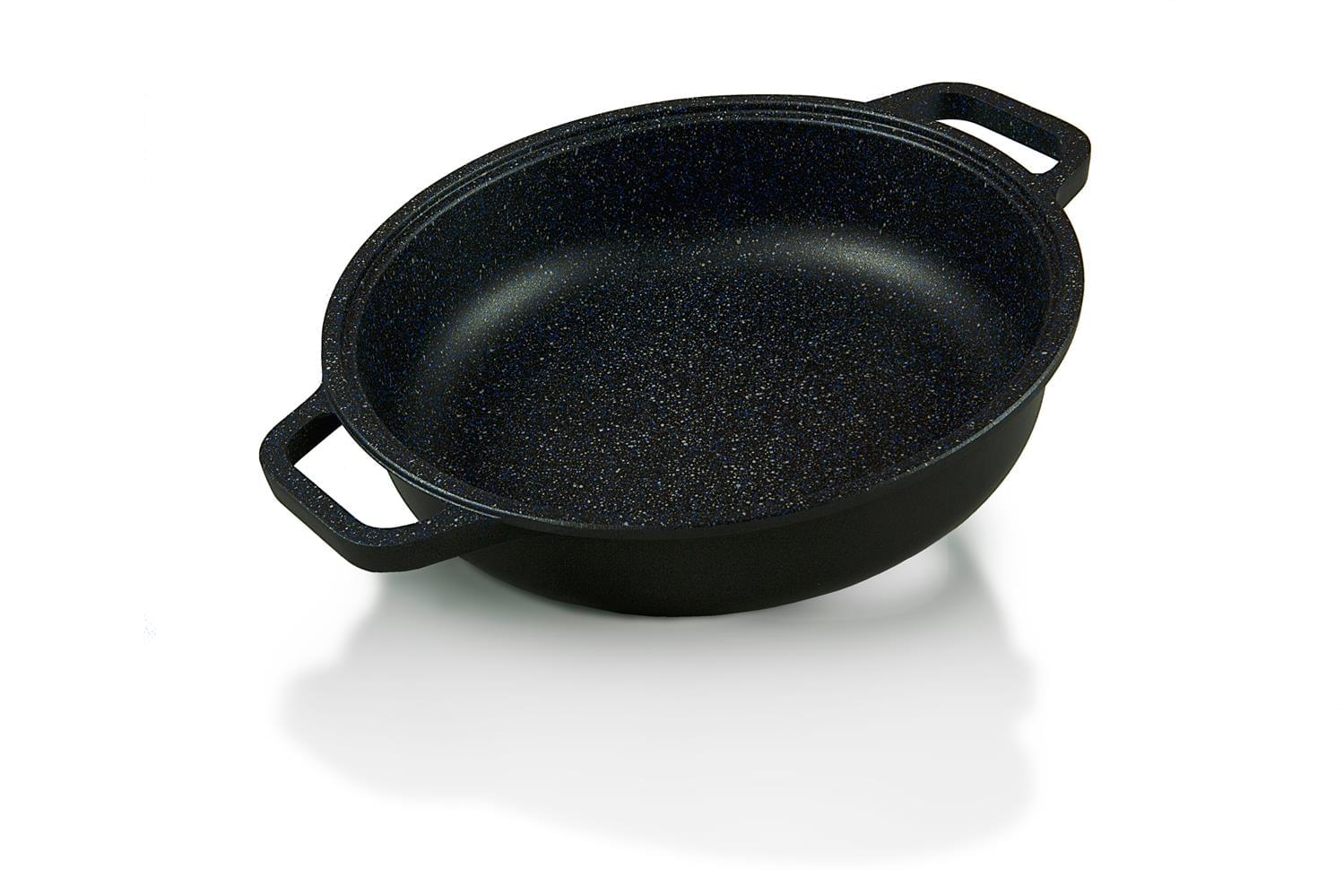 Black Plus induction pan in die-cast aluminum with two handles with pot holders, diam. 28cm