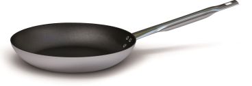 Low flared pan in non-stick aluminum for induction with one handle, thickness 4 mm, diam. 20cm