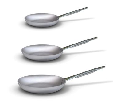 Trio of low flared aluminum pans for induction, 4 mm thick, diam. 20,24,28cm