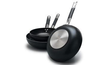 Set di 3 Padelle Svasate Alte AlBlack in alluminio antiaderente 3mm per induzione con manico “cool” di Pentole Agnelli, diam. 24/28/32cm