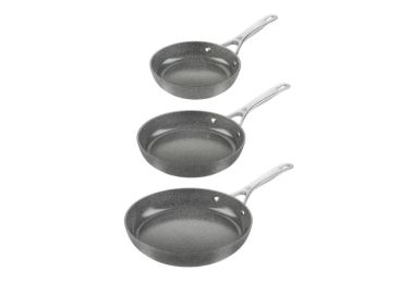 Tris padelle Ballarini in alluminio antiaderente con rivestimento ceramico per induzione con diam. 20-24-28cm