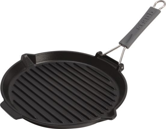 Round cast iron induction grill with folding handle by Staub