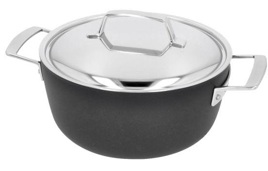 Casseruola con maniglie e coperchio in alluminio antiaderente per induzione, linea Alu Pro 5, diam. 24cm (FINE SERIE)