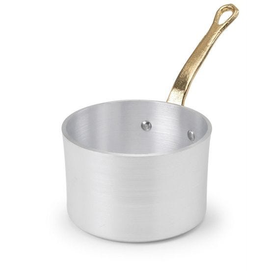 Small saucepan 1932 in aluminum with a brass handle, diam. 10cm