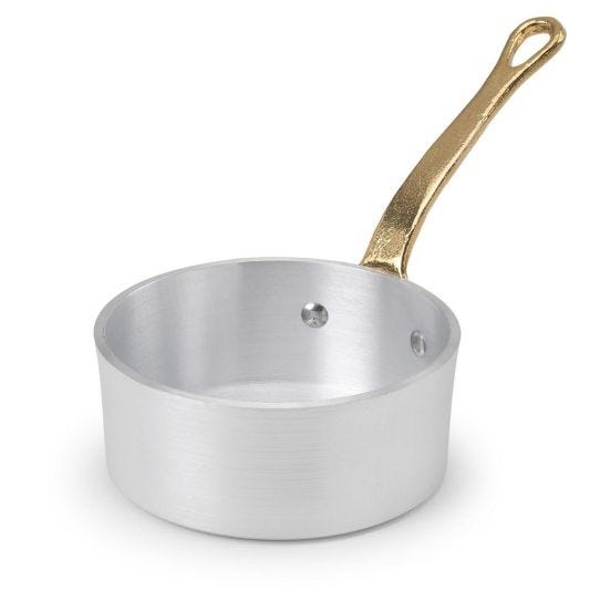 Low saucepan 1932 in aluminum with a brass handle, diam. 10cm