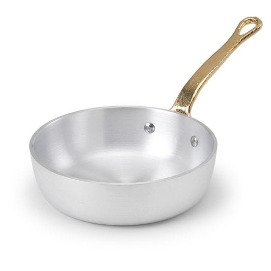 1932 aluminum frying pan with a brass handle, diam. 14cm