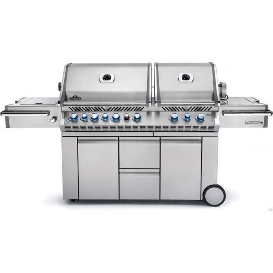 Prestige Pro825 Napoleon methane gas barbecue